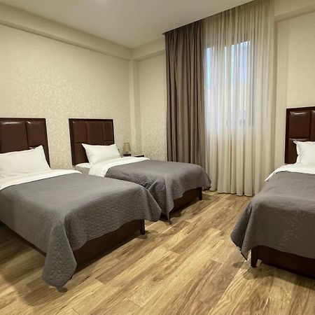 Aura Hotel Tbilisi Ngoại thất bức ảnh
