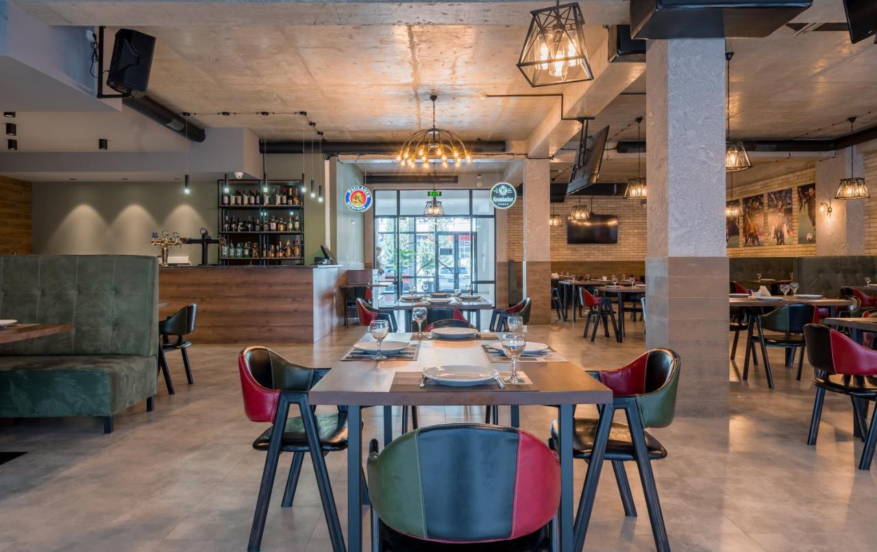 Aura Hotel Tbilisi Ngoại thất bức ảnh