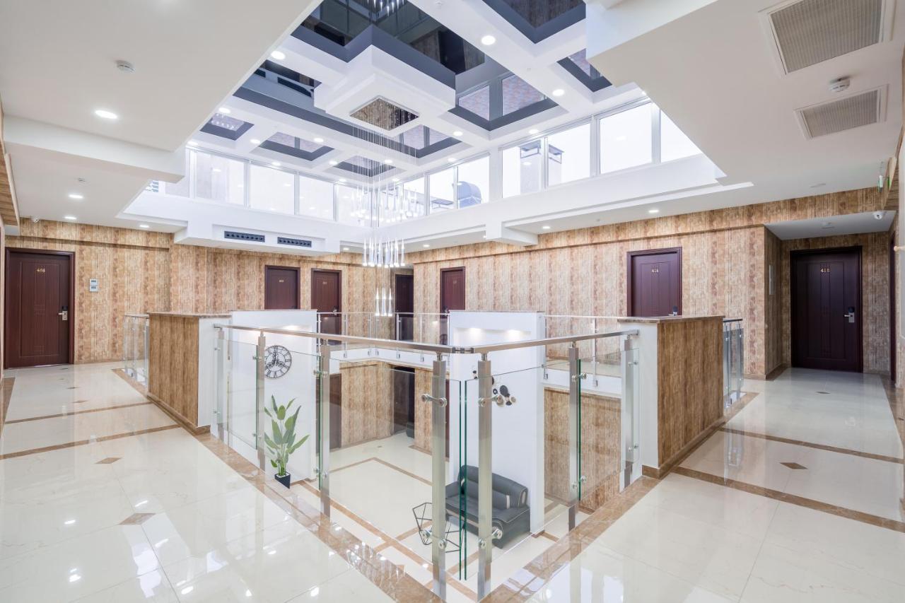 Aura Hotel Tbilisi Ngoại thất bức ảnh