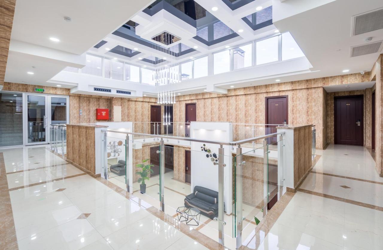 Aura Hotel Tbilisi Ngoại thất bức ảnh